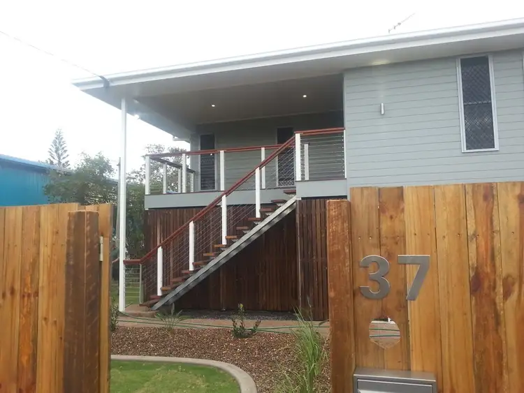 37 Aldridge Street, Burnett Heads QLD 4670