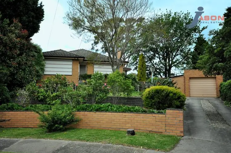 5 Damian Court, Glenroy VIC 3046