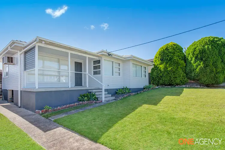 88 Macquarie Grove, Caves Beach NSW 2281