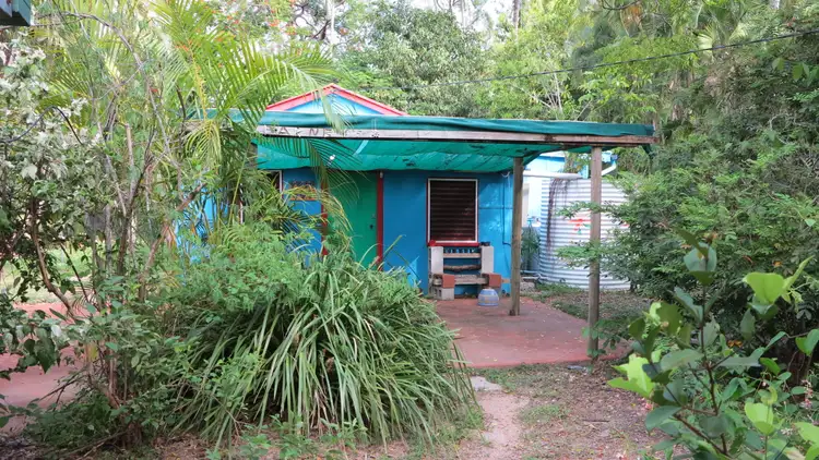 19 Murray Street, Nelly Bay QLD 4819