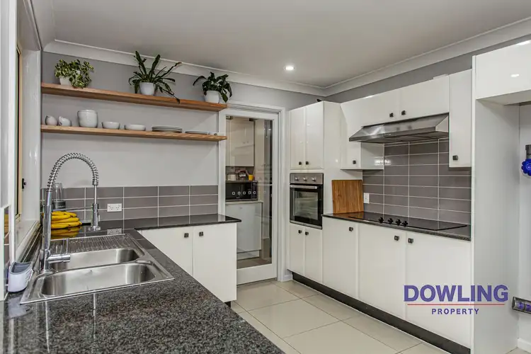 Sixth view of Homely house listing, 5 DANGAR CIRCUIT, Medowie NSW 2318