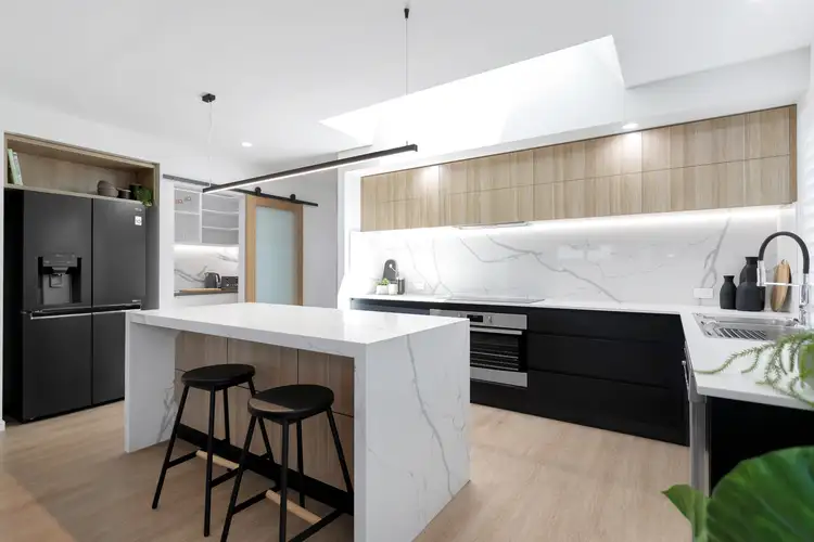 Second view of Homely house listing, 2 Beale Crescent, Rural View QLD 4740