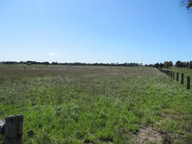LOT 31-33 Waterworks Road, Sale VIC 3850