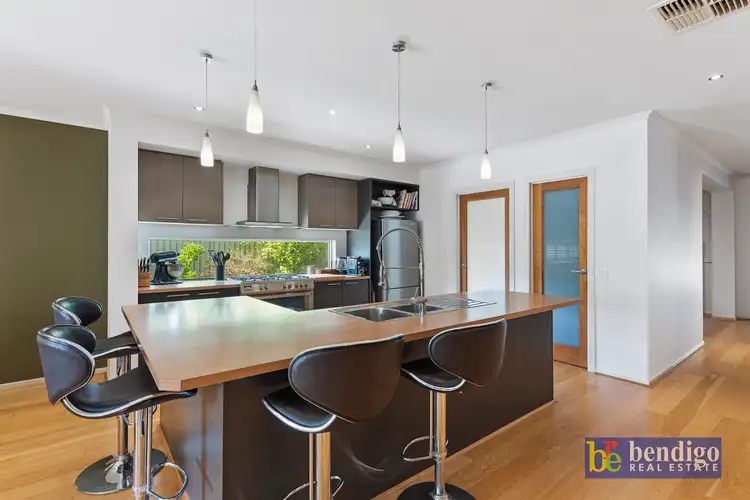 Sixth view of Homely house listing, 3 Aberdeen Drive, Junortoun VIC 3551