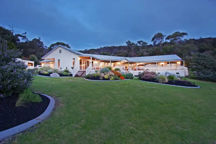 2 McLaren Court, Rosebud VIC 3939