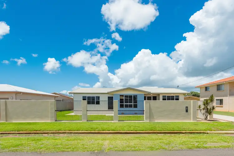 7 Maughan Street, Thabeban QLD 4670