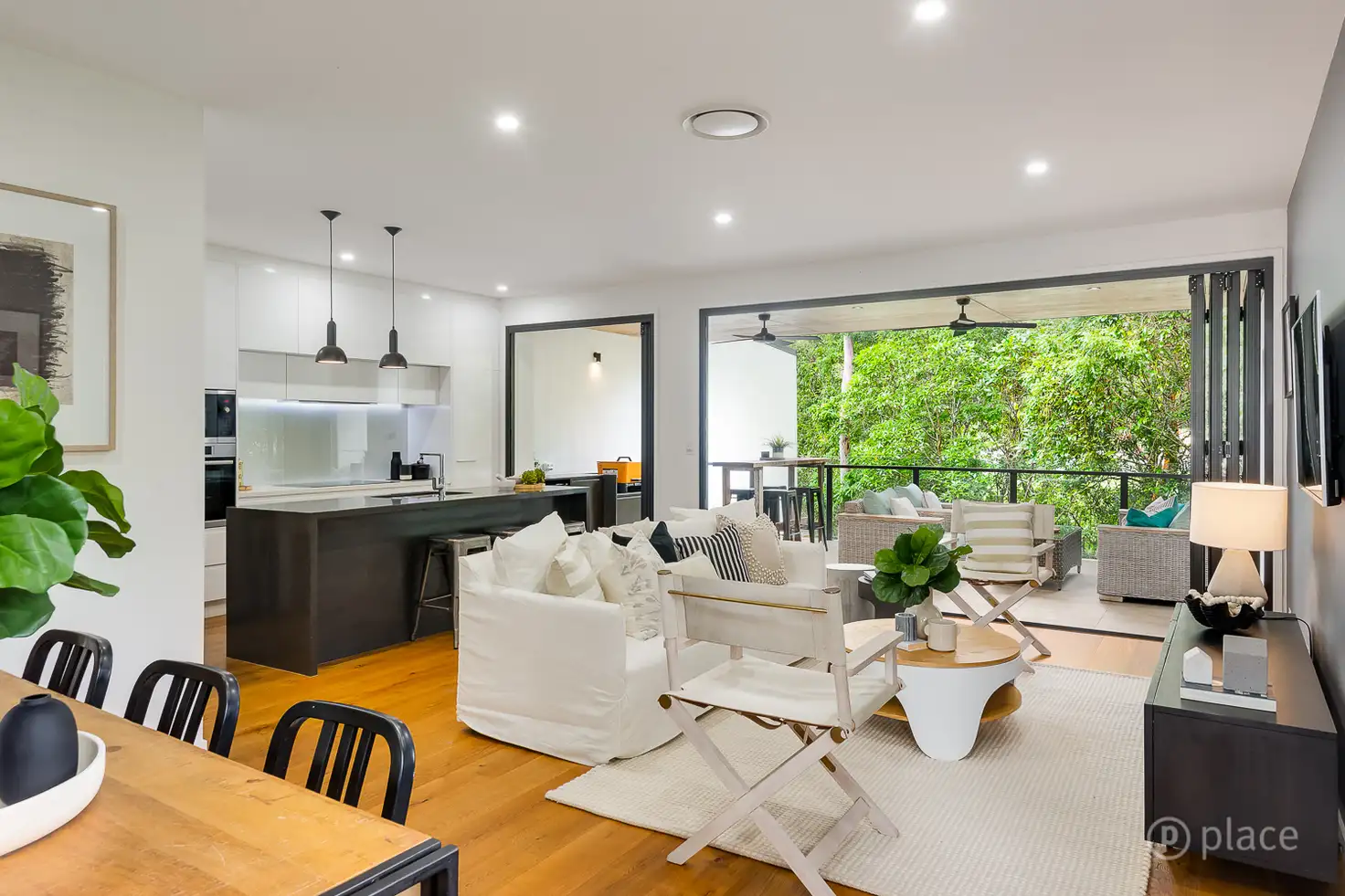 Main view of Homely townhouse listing, 101/390 Simpsons Road, Bardon QLD 4065