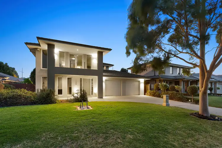 5 Kelly Terrace, Sandhurst VIC 3977
