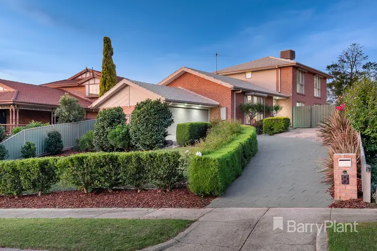 8 Fitzgerald Court, Mooroolbark VIC 3138