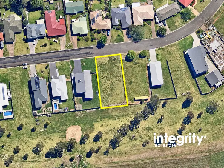 48 Lyrebird Drive, Nowra NSW 2541