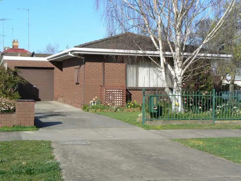 Main view of Homely house listing, 2/32 Gellibrand Street, Colac VIC 3250
