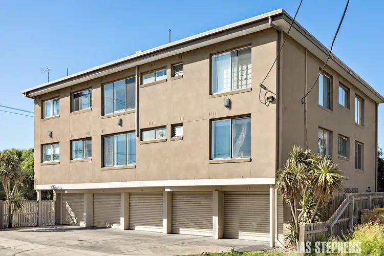 2/2 John Street, Footscray VIC 3011