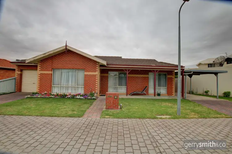 3 Ashwin Walk, Horsham VIC 3400