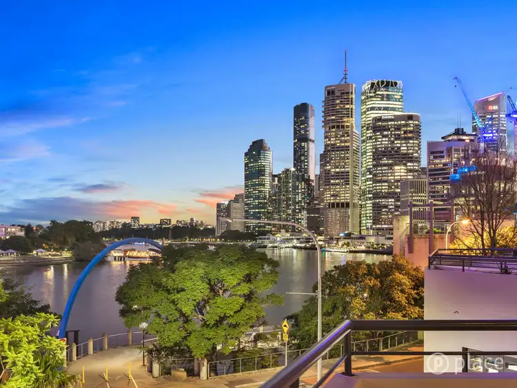 Second view of Homely apartment listing, 8/7 Boundary Street, Brisbane City QLD 4000