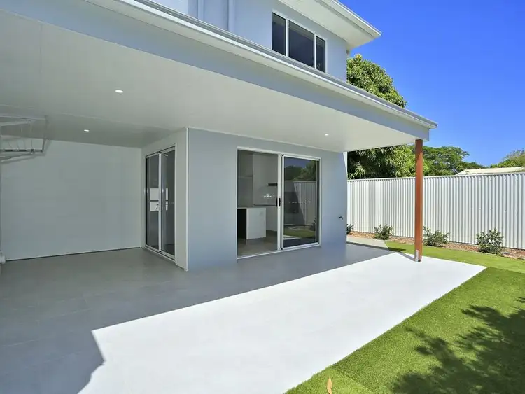 Seventh view of Homely unit listing, 2/11 Holland Street..., Bargara QLD 4670