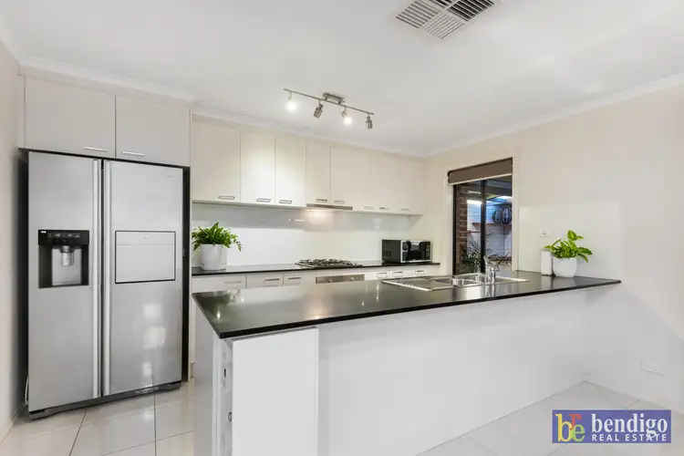 Fourth view of Homely house listing, 2 Caulfield Drive, Ascot VIC 3551