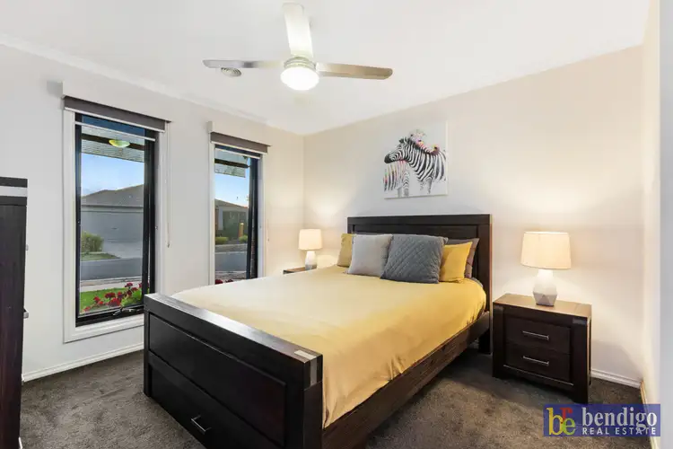 Fifth view of Homely house listing, 2 Caulfield Drive, Ascot VIC 3551