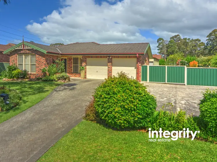 1 Rosewood Close, Nowra NSW 2541