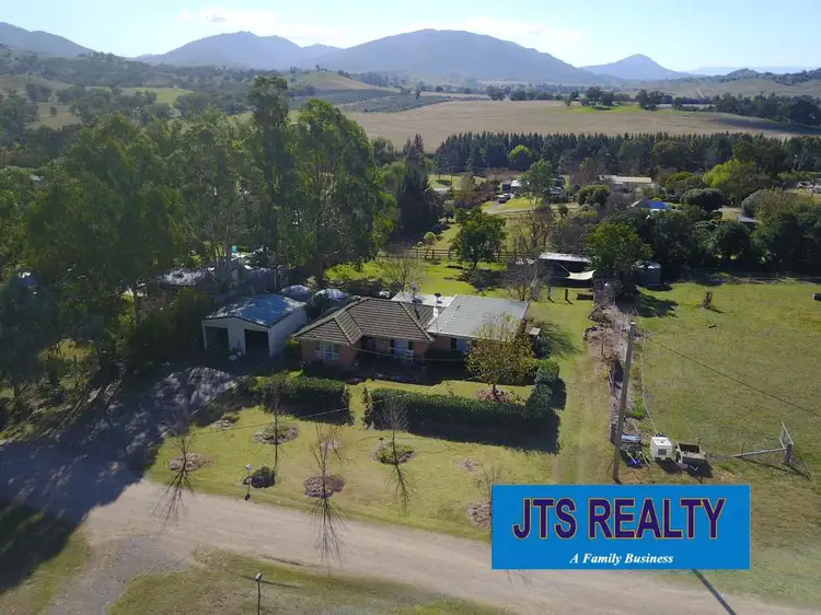20 Church Street, Gundy NSW 2337