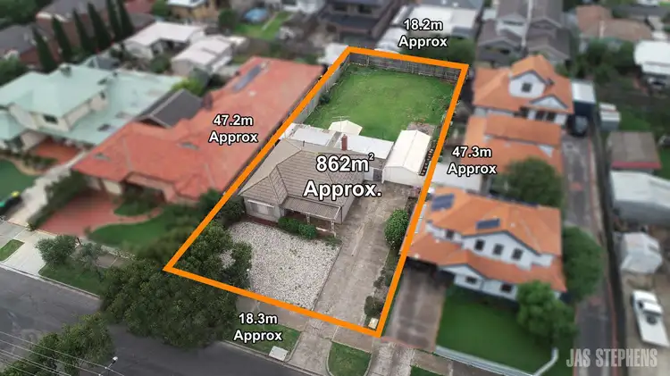 7 Stephenson Street, Spotswood VIC 3015