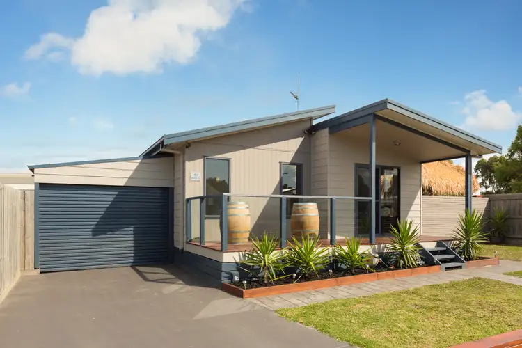 11 Cambridge Way, Wonthaggi VIC 3995