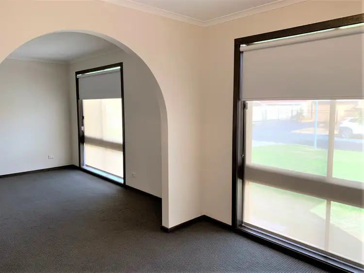 Fifth view of Homely house listing, 364 Jacinta Court, Lavington NSW 2641