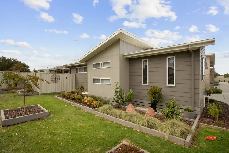 1/8 Dowling Street, Wonthaggi VIC 3995