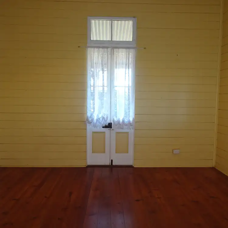 Sixth view of Homely house listing, 12 QUEEN STREET, Childers QLD 4660