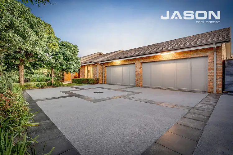 Second view of Homely house listing, 5 Lamark Court, Greenvale VIC 3059