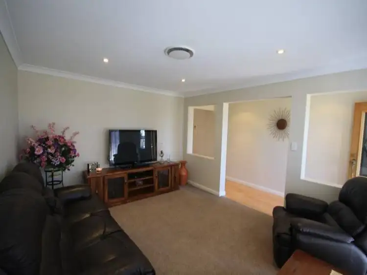 Fifth view of Homely house listing, 8 Silky Oak Close, Muswellbrook NSW 2333