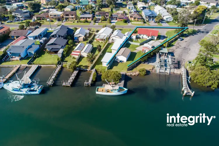 1 Adelaide Street, Greenwell Point NSW 2540
