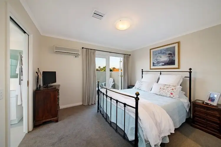 Fifth view of Homely house listing, 4/100 Tooronga Road, Malvern East VIC 3145