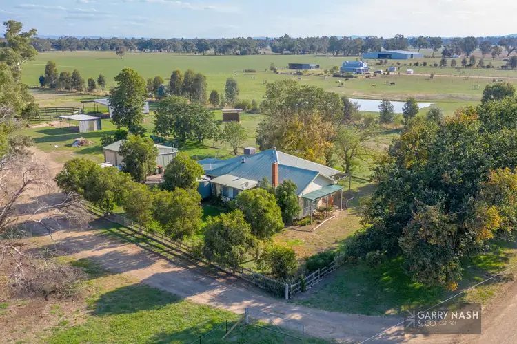 214 Reillys Lane, Oxley VIC 3678