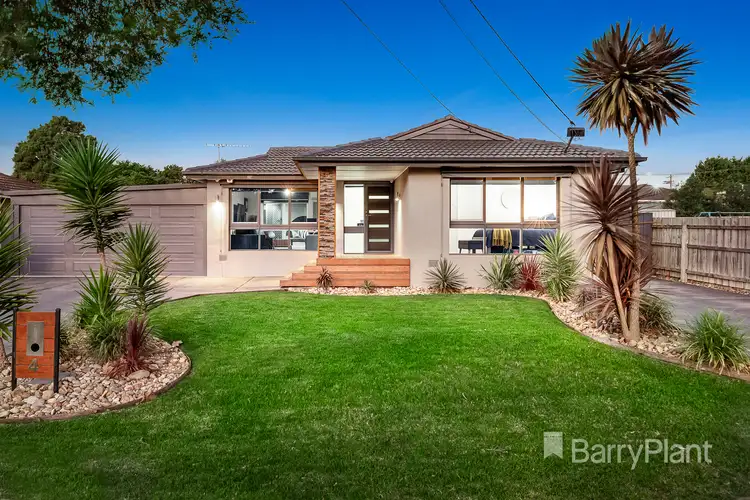 4 Parklands Avenue, Chirnside Park VIC 3116