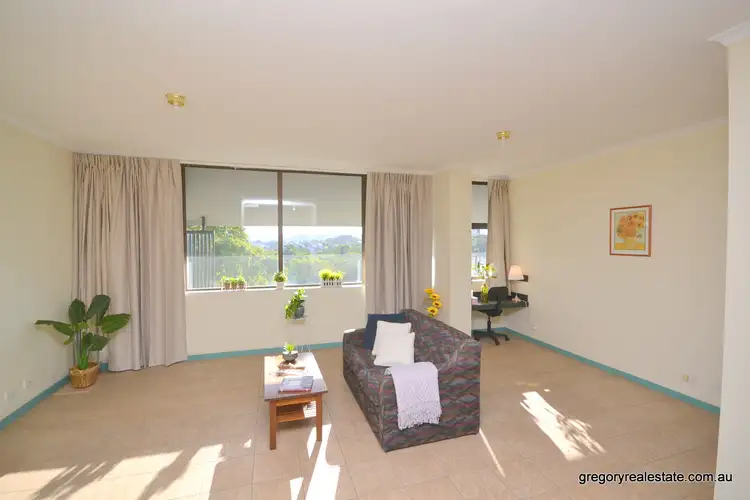 391 Wickham Tce