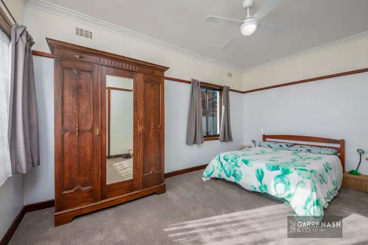Fifth view of Homely house listing, 10 Cramond Avenue, Wangaratta VIC 3677