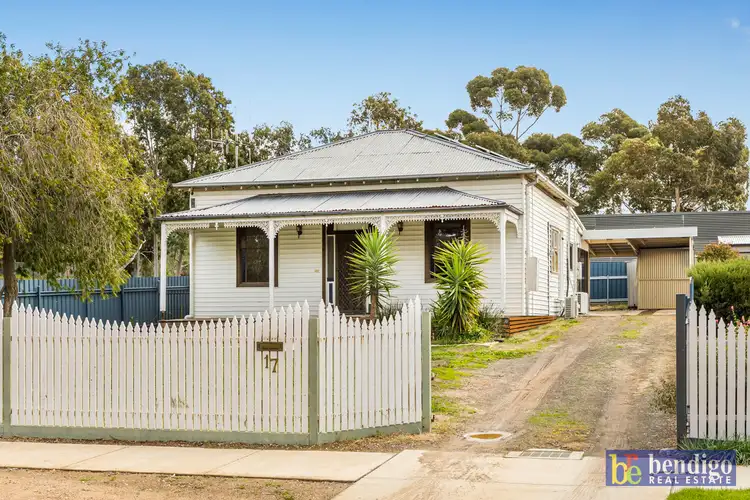 17 Jobs Gully Road, Eaglehawk VIC 3556