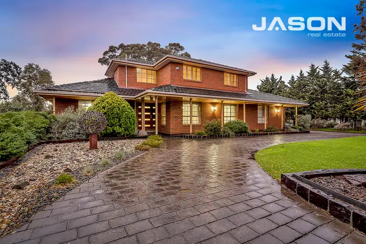15 Buchanan Place, Greenvale VIC 3059