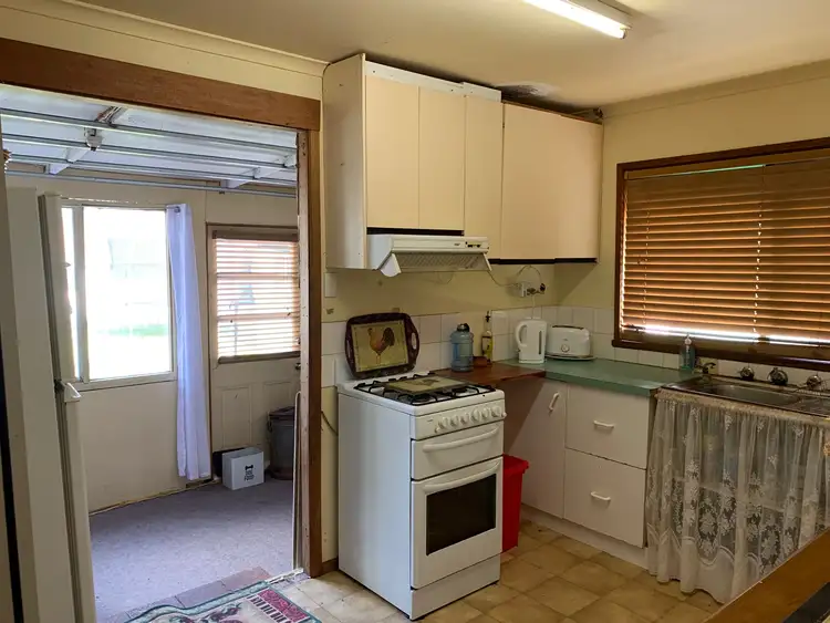 Seventh view of Homely house listing, 575 Mair Street, Lavington NSW 2641