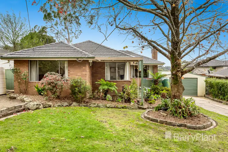 13 Stephen Crescent, Croydon VIC 3136