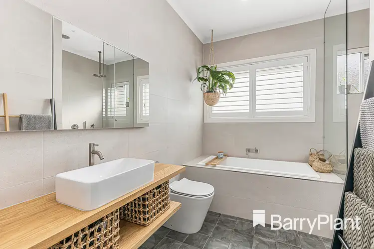 Sixth view of Homely house listing, 10 Graneby Rise, Mount Evelyn VIC 3796