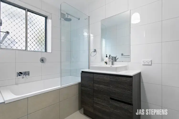 Fourth view of Homely apartment listing, 3/20 Edgar Street, Kingsville VIC 3012