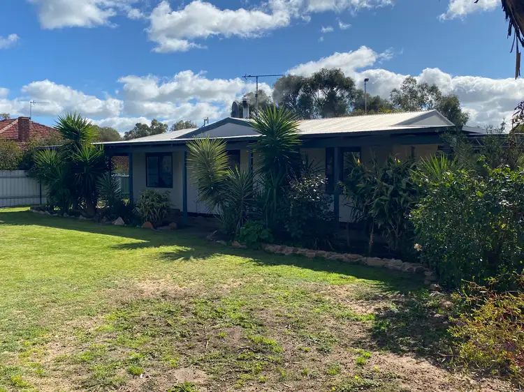 40 GREAT SOUTHERN HIGHWAY, Beverley WA 6304