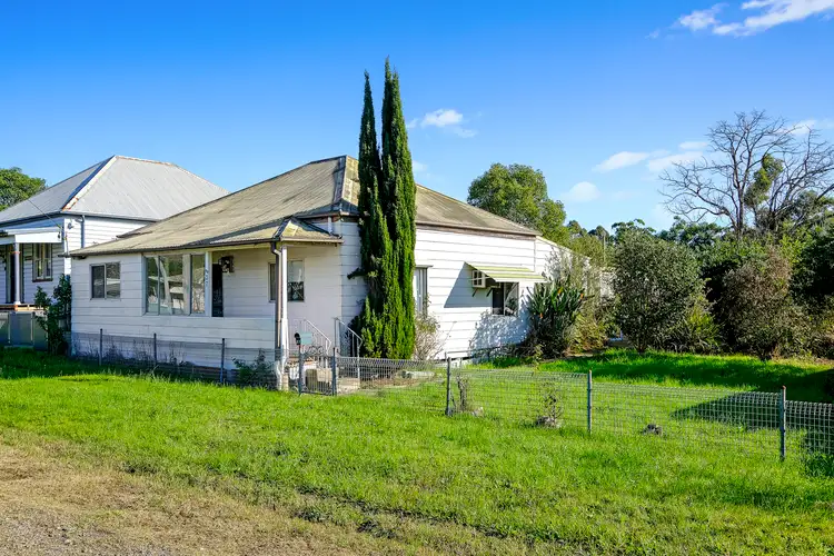 37 Coronation Street, Kurri Kurri NSW 2327