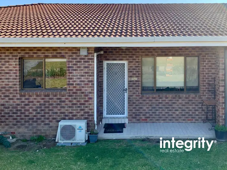 2/125 Wallace Street, Nowra NSW 2541