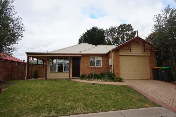 9 Holland Street, Goulburn NSW 2580
