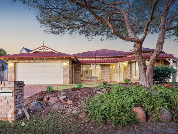 4 Cochram Court