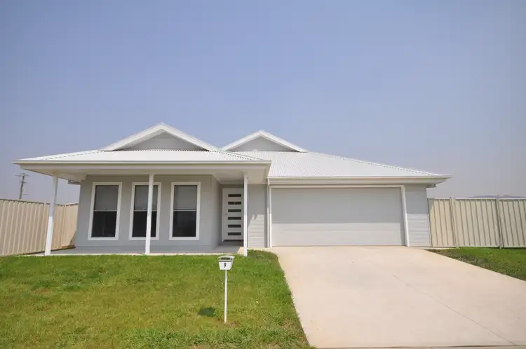 Main view of Homely house listing, 9 Beethoven Street, Springdale Heights NSW 2641