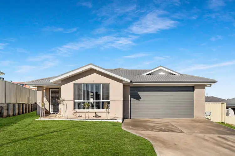 3 Barbara Court, Rutherford NSW 2320