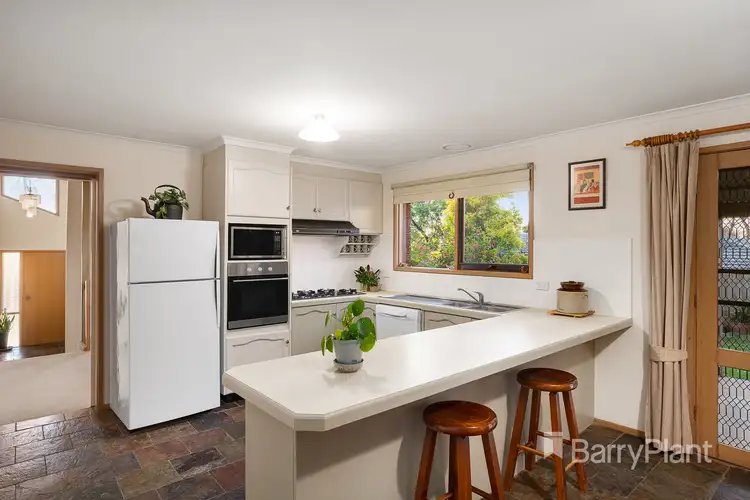 Second view of Homely house listing, 3 Great Oak Court, Mooroolbark VIC 3138